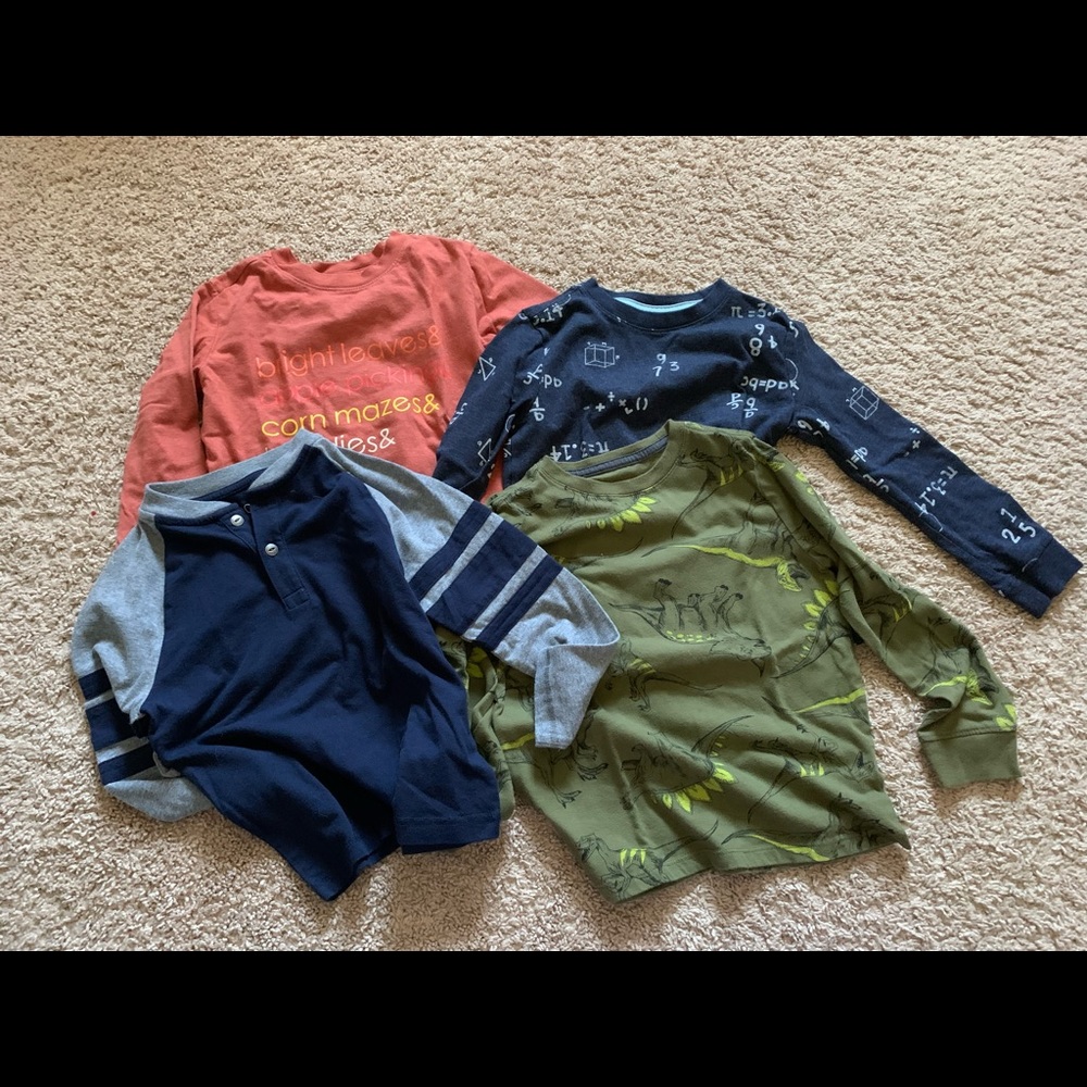 Boys XS long sleeves